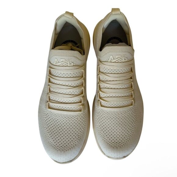 APL Men's Cream Vanilla Athletic Techloom Breeze Sneakers NWT - Picture 2 of 9